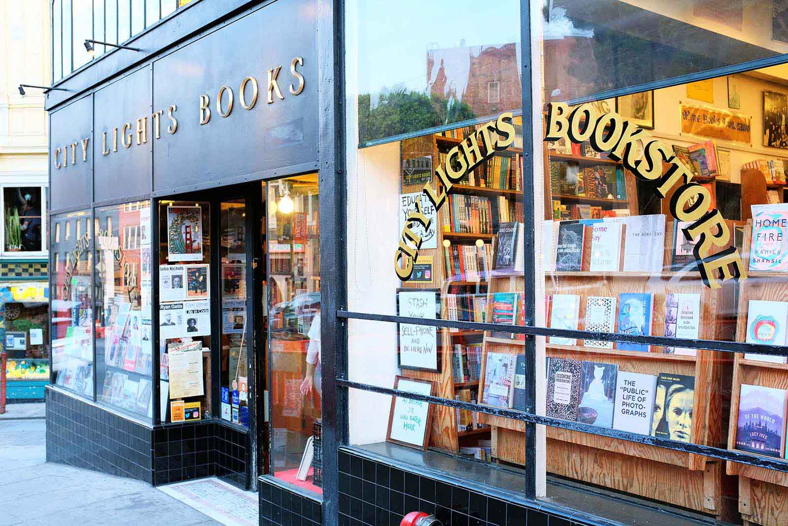 City Lights Book Store, San Francisco | book shops for the bucket list