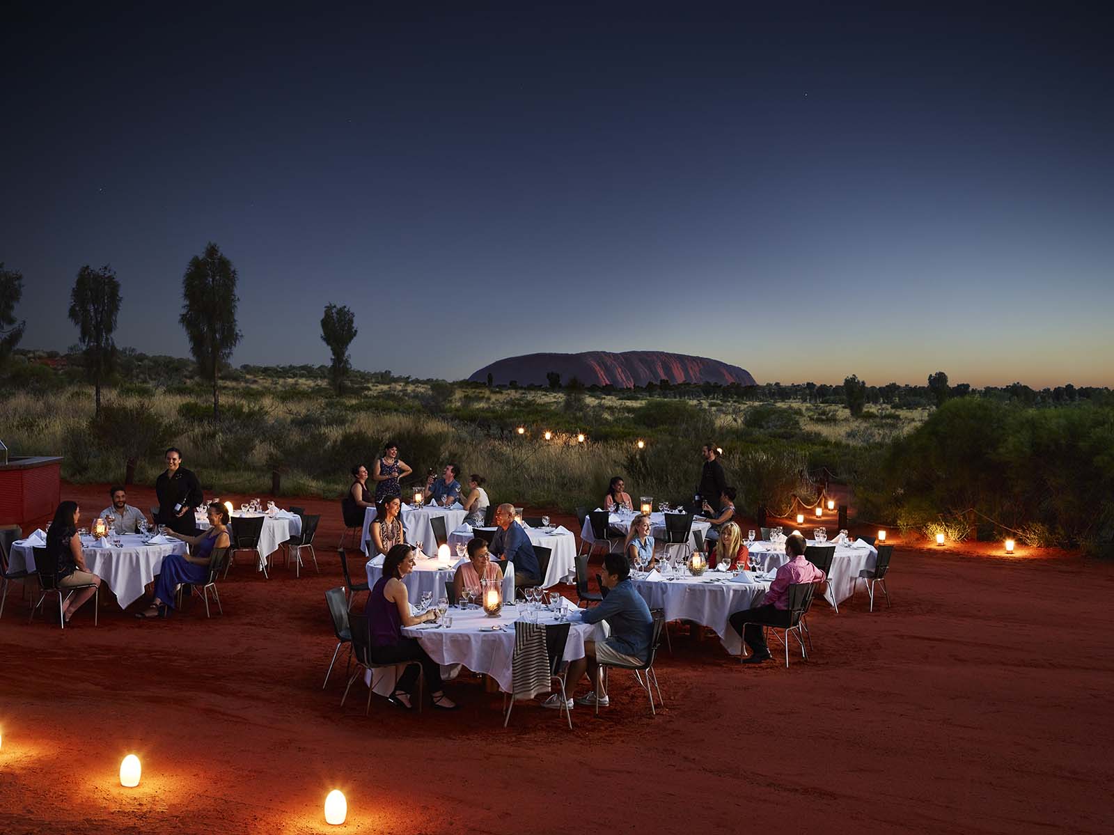 Sounds of Silence Dinner with a view of Uluru | 10 ways to see Uluru