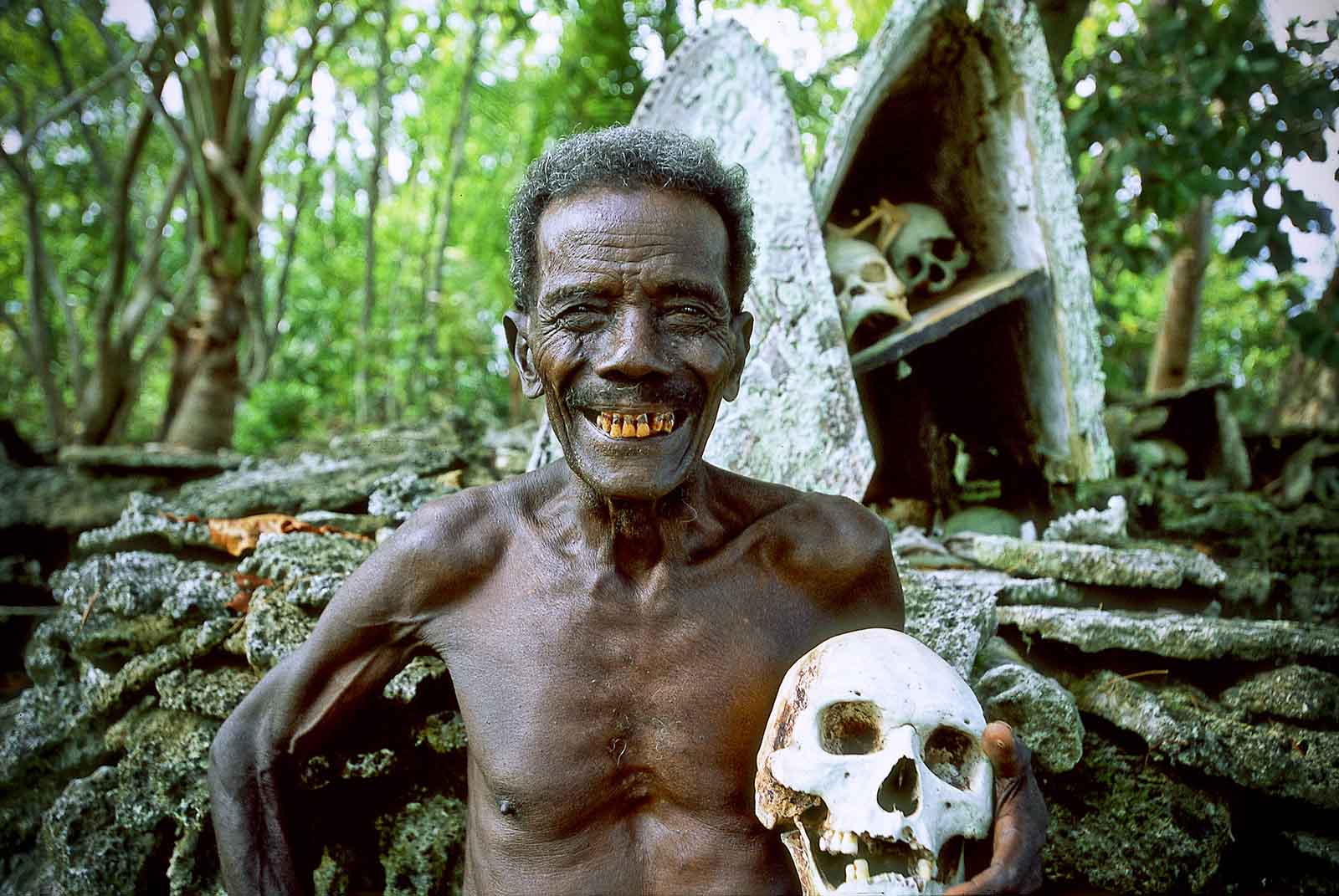 Skull Island is the resting place of the last remaining cannibal skulls in the Solomon Islands | Diving in the Solomon Islands