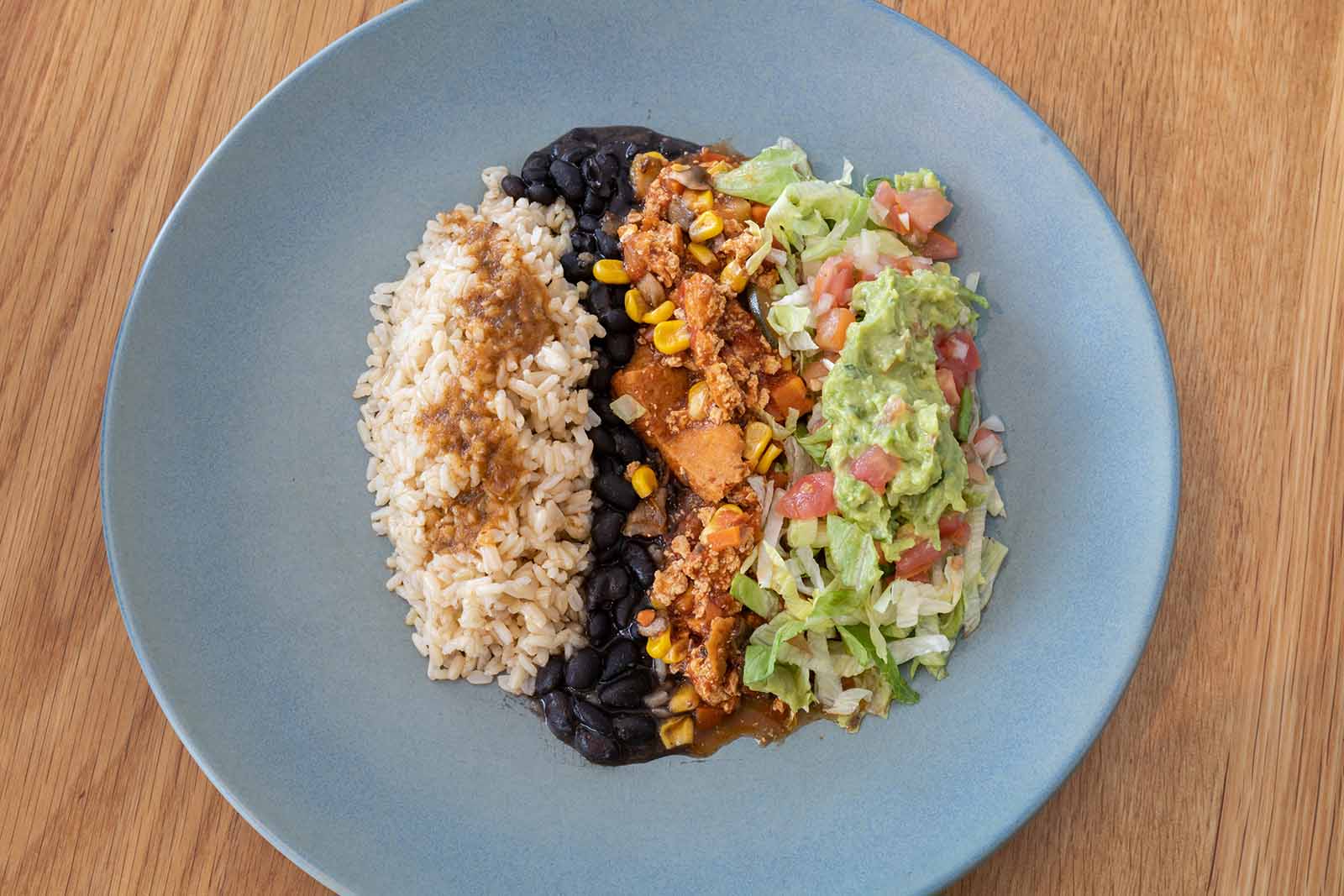 Burrito with organic tofu at Mad Mex | It's easy being vegan at the Domestic Terminal Burrito with organic tofu at Mad Mex | It's easy being vegan at the Domestic Terminal