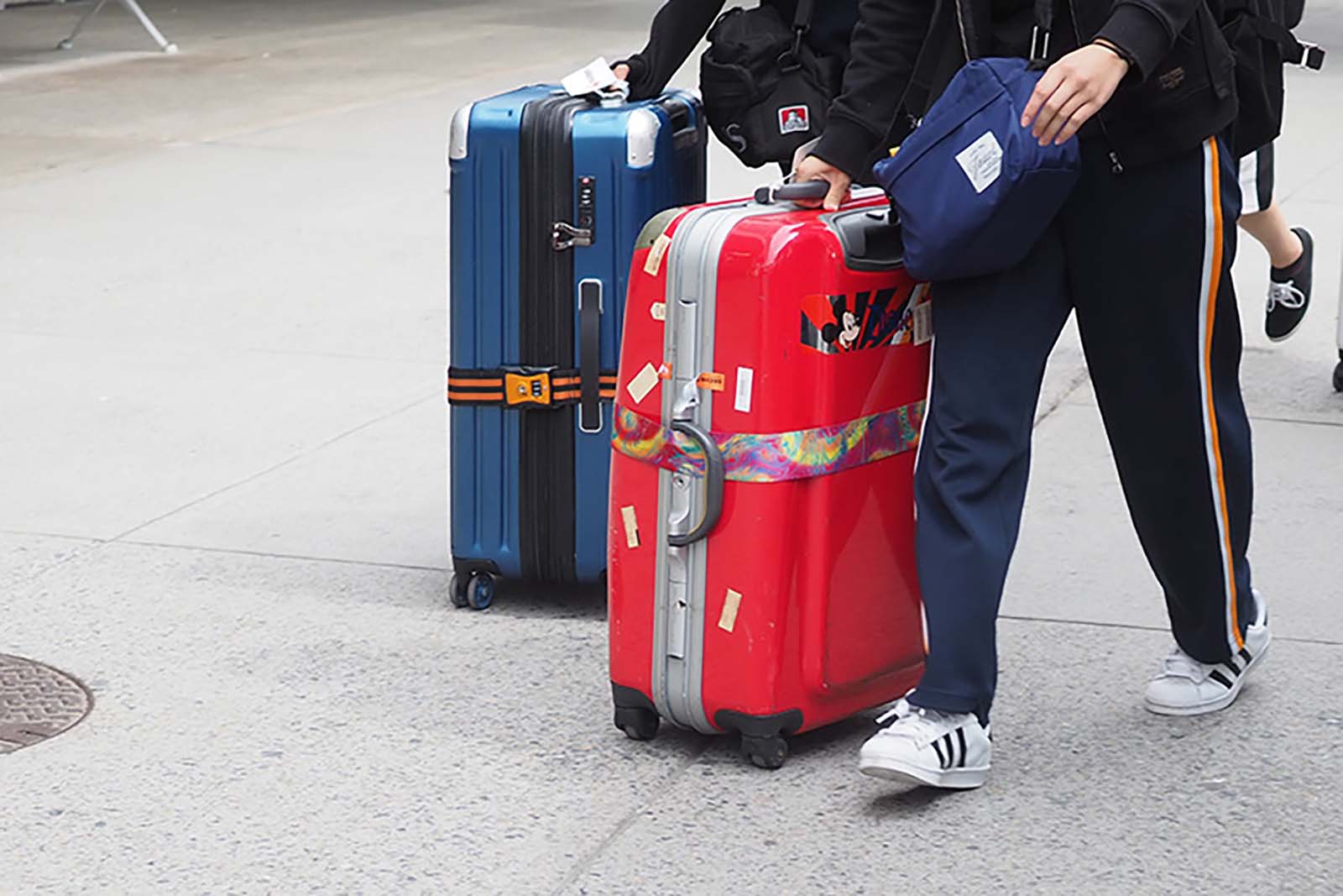 Make your luggage standout | How to prepare for a long-haul flight