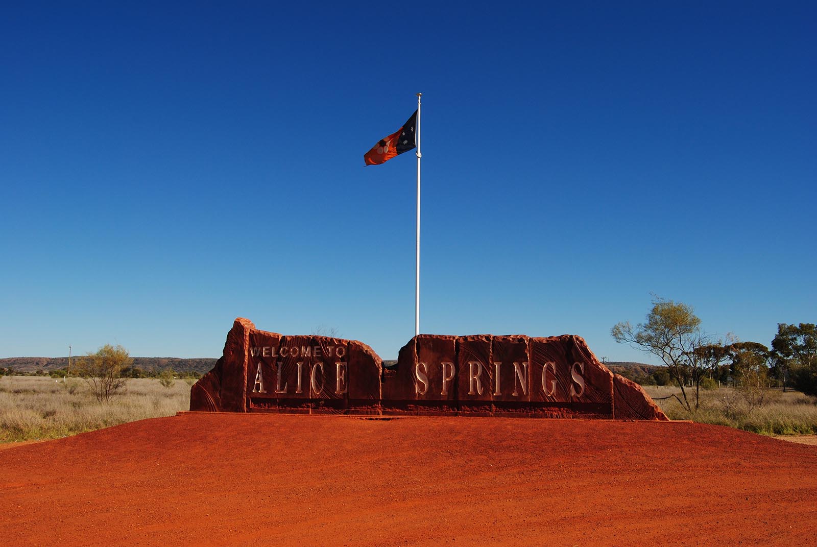 Welcome to Alice Springs sign | Welcome to Alice Springs
