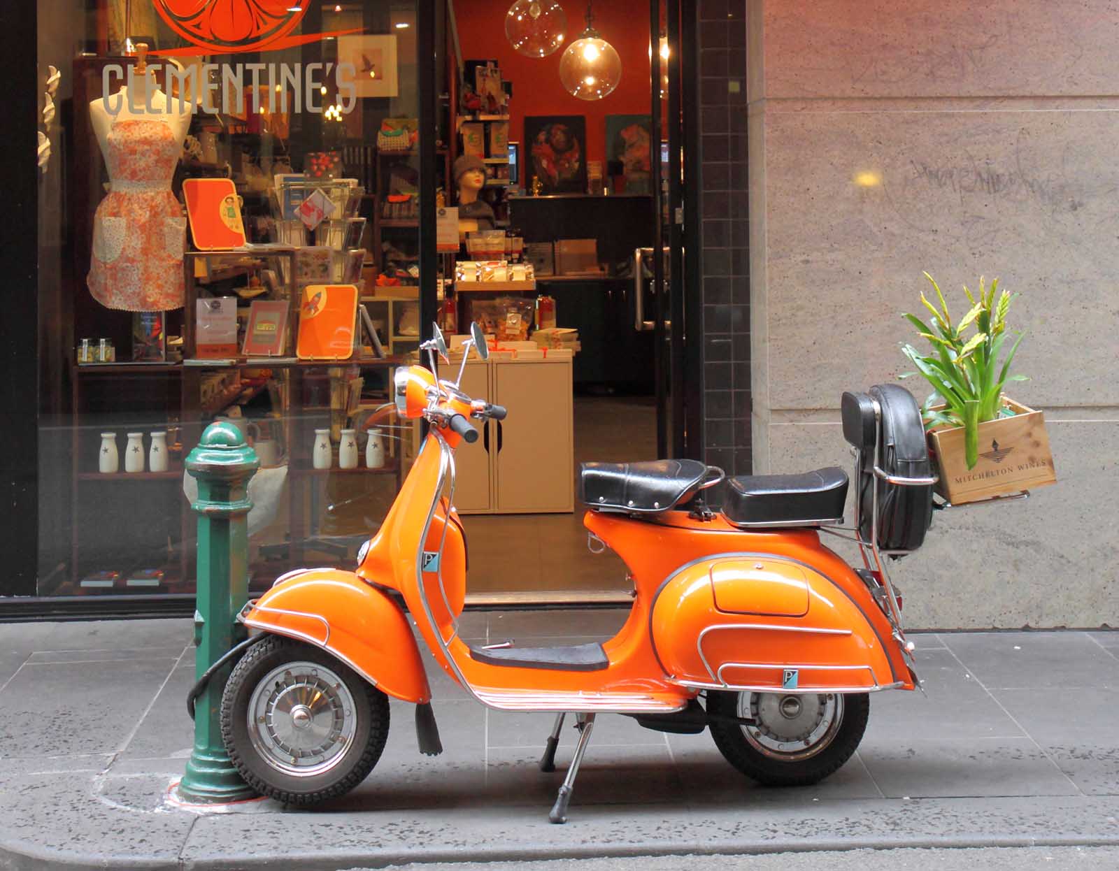 Degraves Street, Melbourne | Explore Melbourne's Laneways