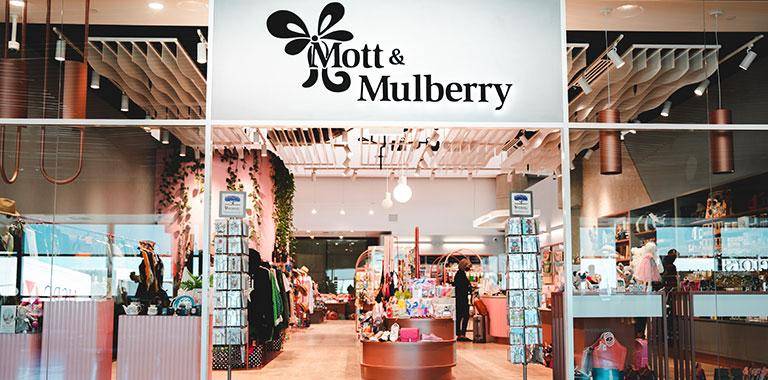 Mott & Mulberry store front