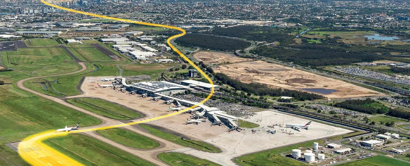 Gold runway from Brisbane City to Brisbane Airport