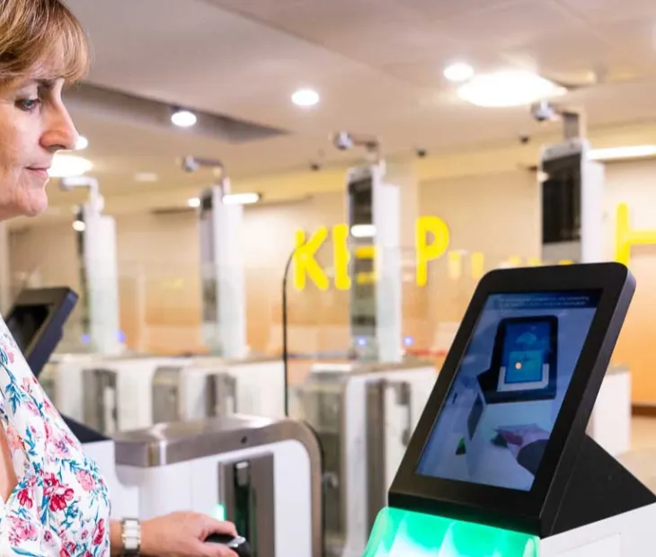 Traveller scanning their E-Passport