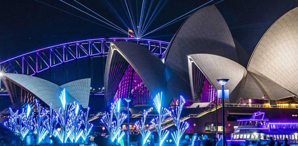 Spectacular light shows at Vivid Sydney | 10 reasons to visit Vivid Sydney
