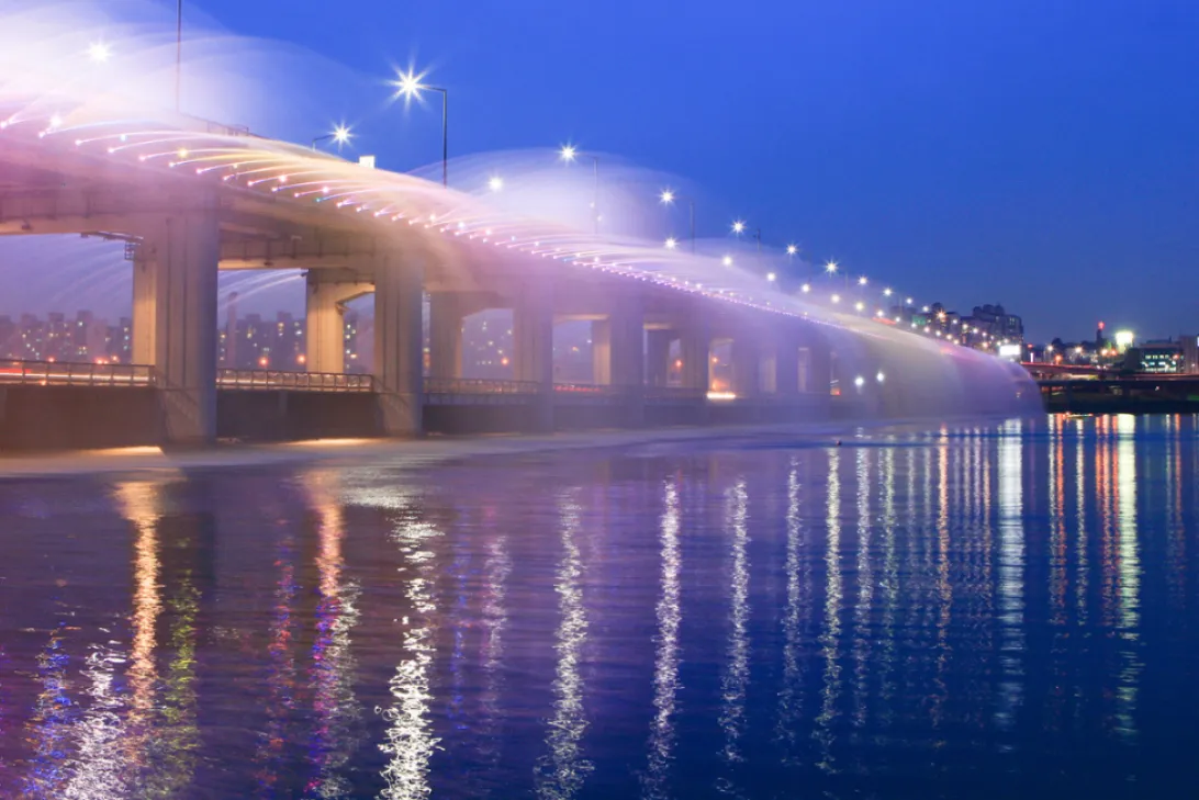 Banpo Bridge