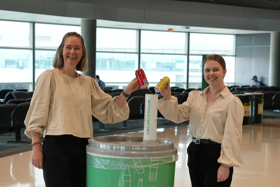 Containers for change