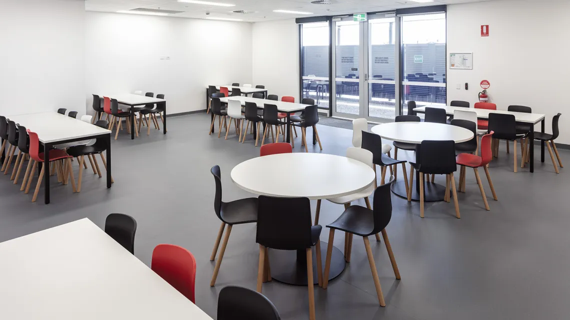 Aramex Interior