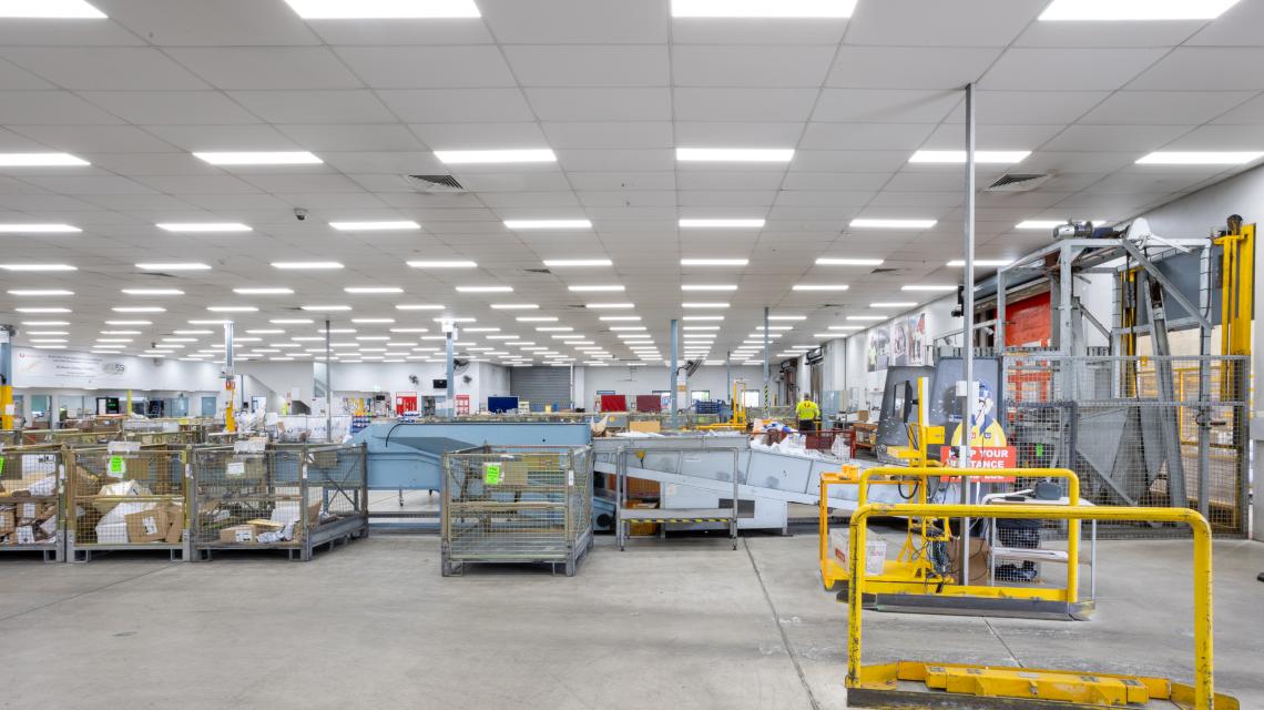 25-27 Qantas Image 4