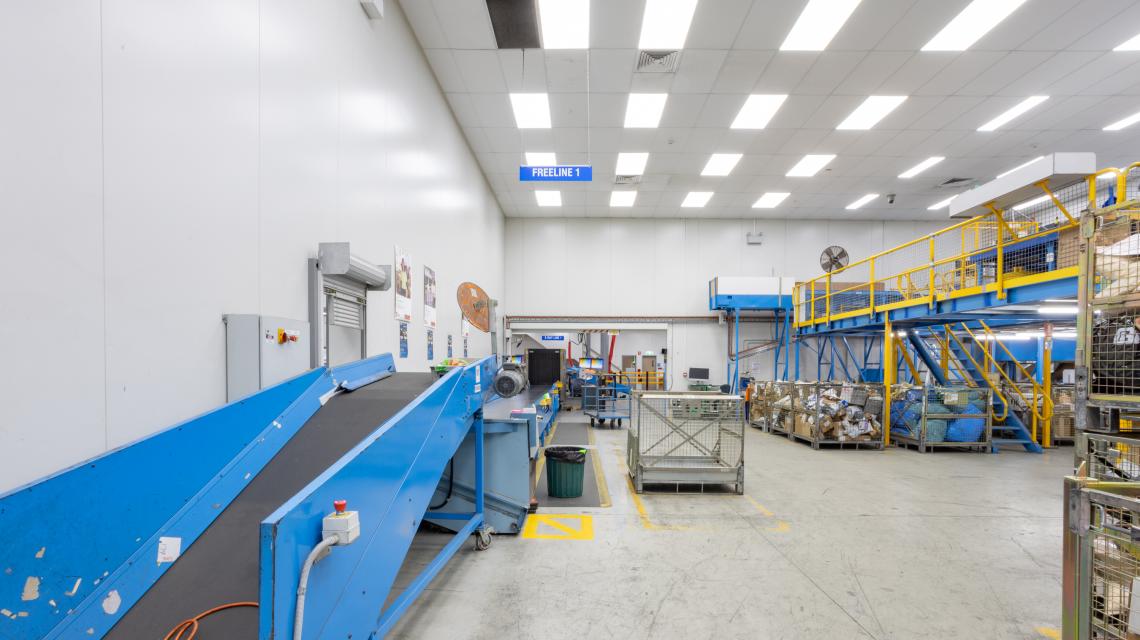 25-27 Qantas Image 3